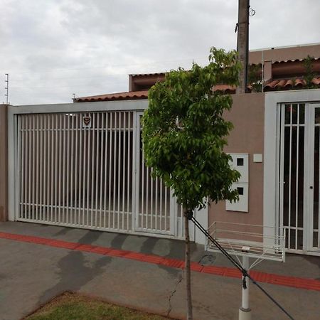 Casa Aconchegante Perto Da Uel Villa Londrina Luaran gambar